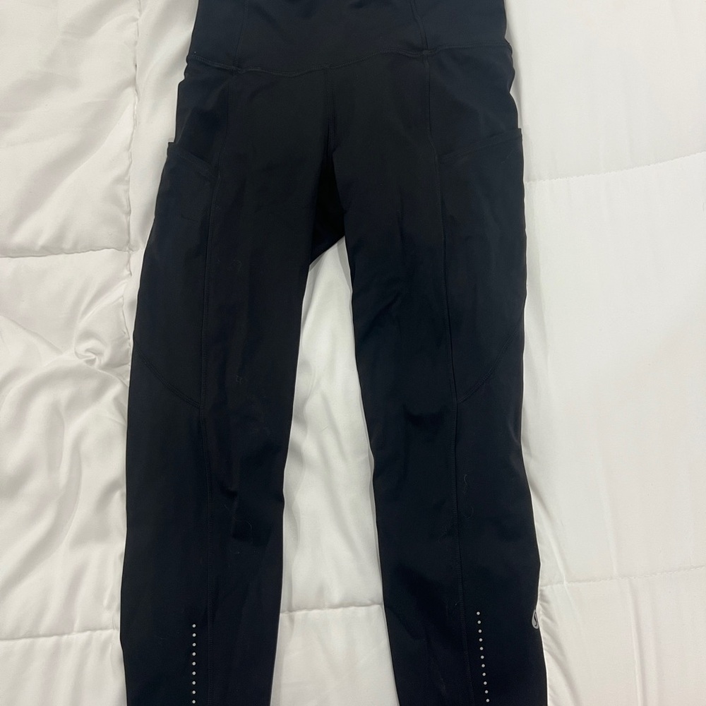 Lululemon cropped black leggings